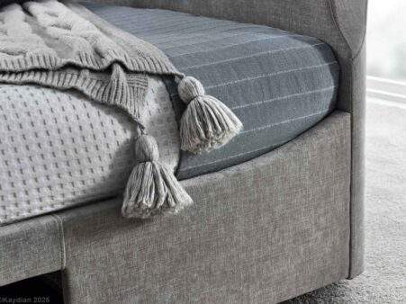 2025-Darras-Dolby-Atmos-Mandarin-Light-Grey---Siderail-Detail