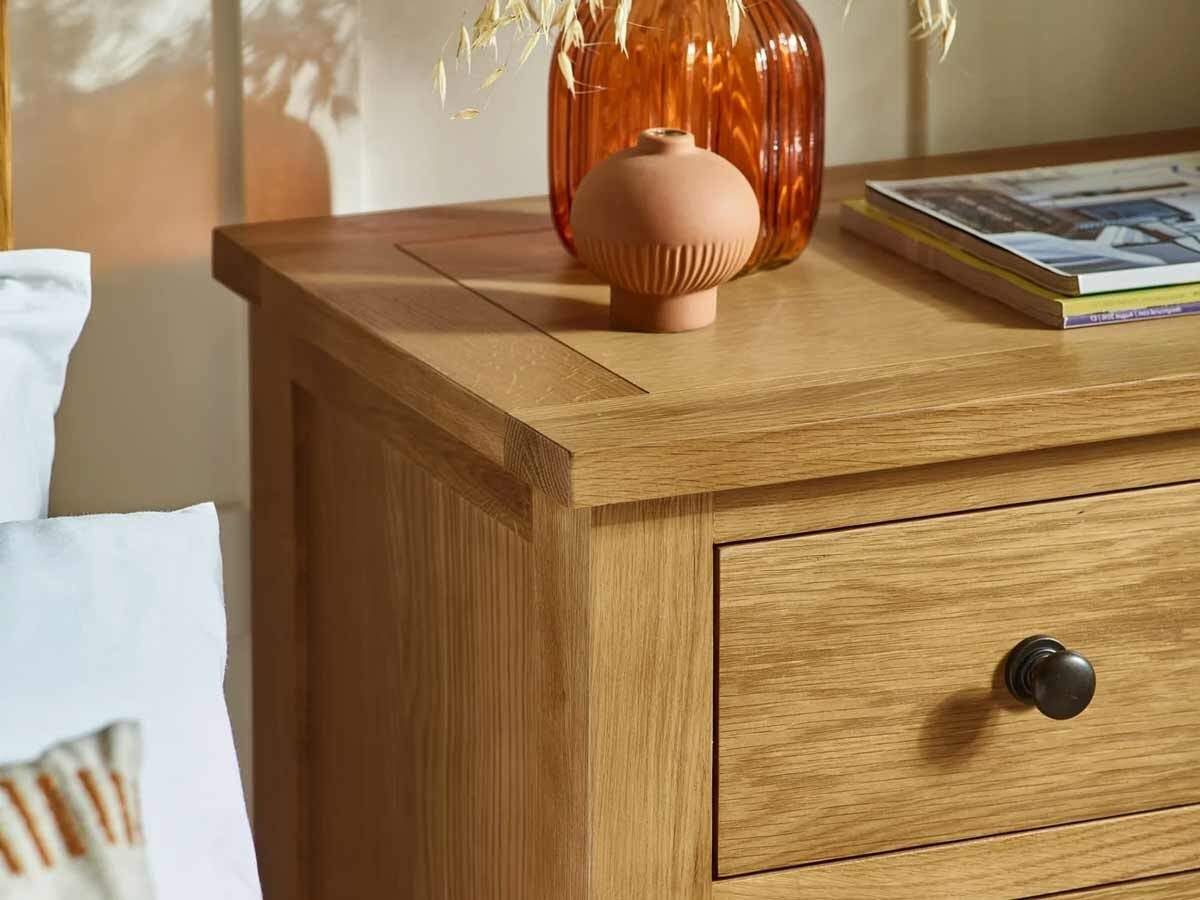 mar-4-drawer-chest-edge