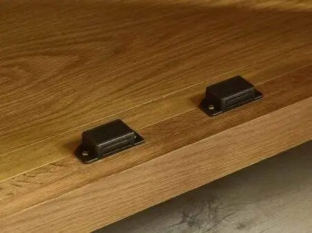 3-door-wardrobe-2