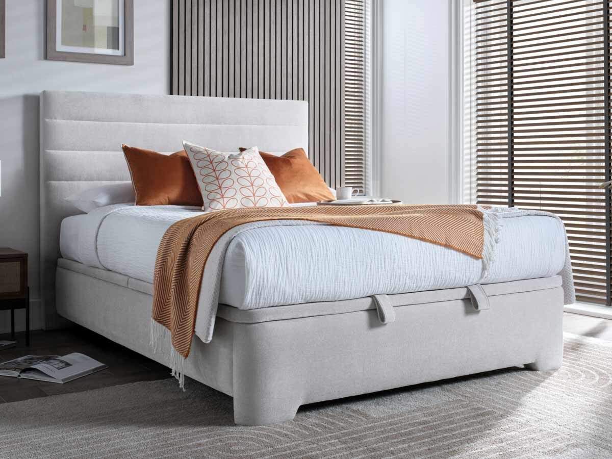 Appleby-Ottoman-Maskat-Clay-Side