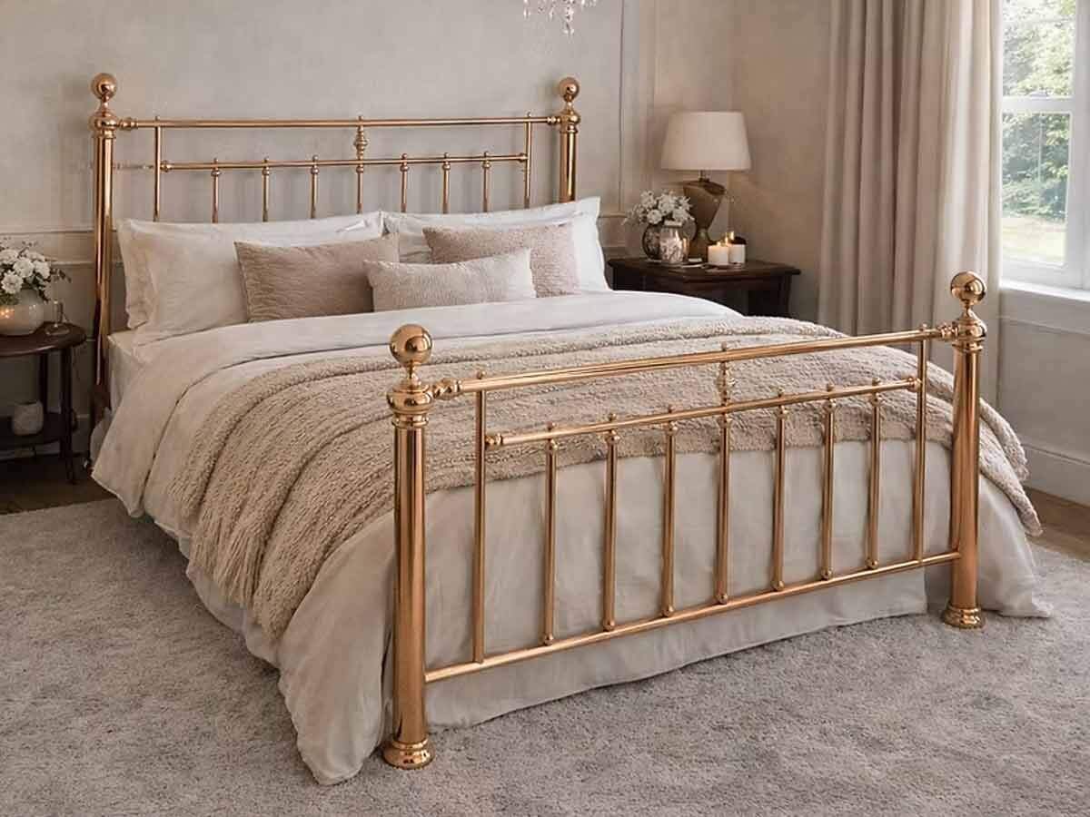 alexander-rose-gold-1