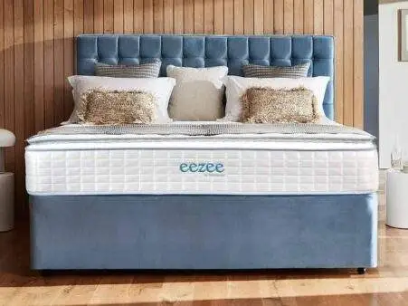 2026-Eezee-Gel-4000_Lifestyle