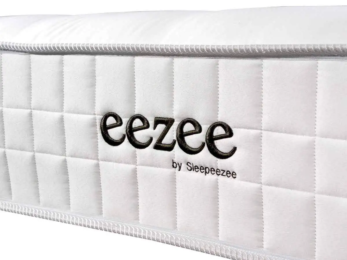 2026-Eezee-Natural-2000-mattress_Embroidery