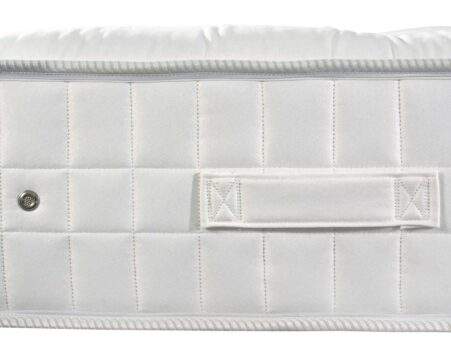 2026-Eezee-Natural-2000-mattress_Handle-&-Vent